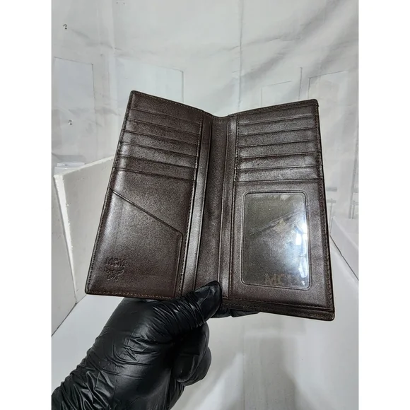 MCM Bill Leather Wallet Brown - Picture 14 of 14